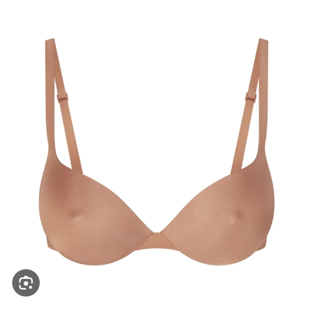 NWT Authentic Skims size 30D push up bra